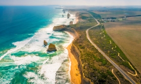 Explore Australia with Gold Coast, Tangalooma, Cairn, Sydney & Melbourne 